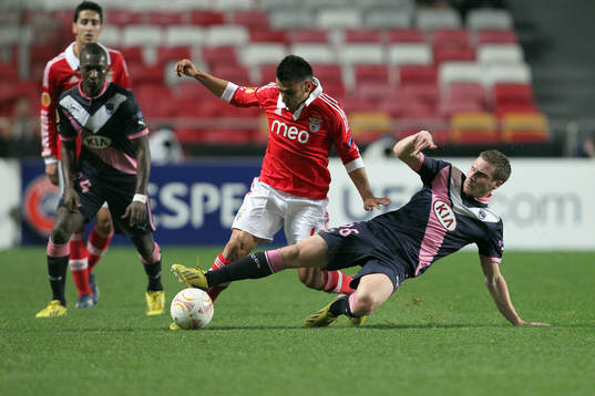Gregory Sertic / Eduardo Salvio - 07.03.2013 - Benfica /