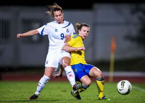 Jessica Samuelsson, Sverige