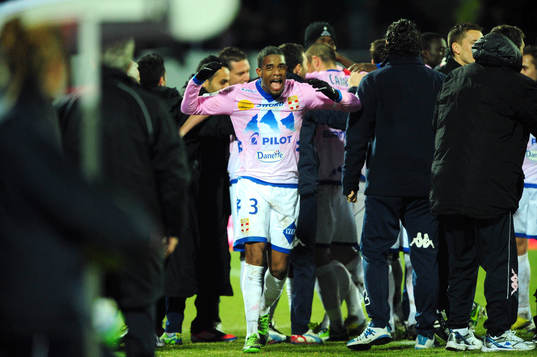 Joie Evian Thonon - BETAO - 09.03.2013 - Evian Thonon /