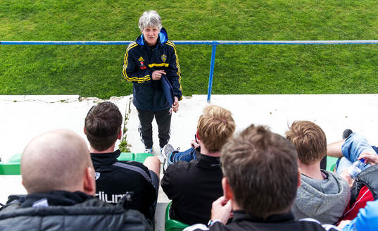Bläddra bland fler bilder av Fotboll, Dam, Algarve Cup, Sverige, Träning