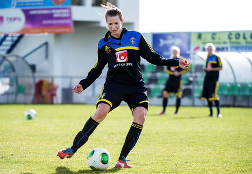 Emma Berglund, Sverige