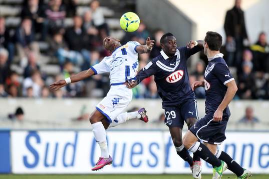 Claudio Beauvue / Maxime Poundje - 10.03.2013 - Bordeaux /