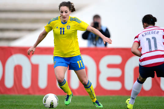 Antonia Göransson, Sverige