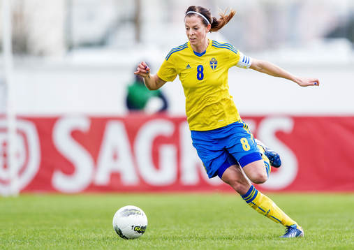Lotta Schelin, Sverige