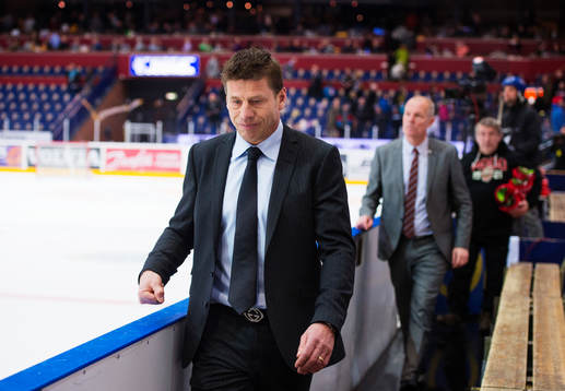 Ulf Samuelsson, tränare Modo, deppar