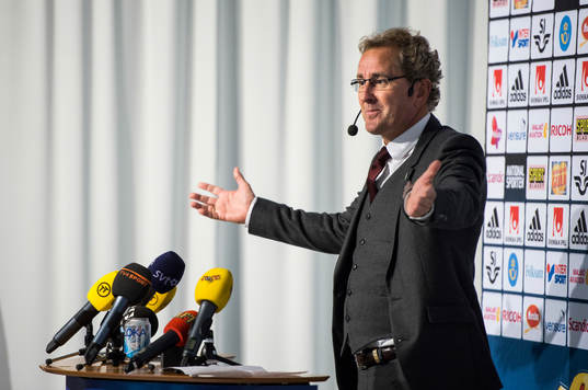 Presskonferens med Erik Hamrén, förbundskapten, som