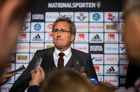 Presskonferens med Erik Hamrén, förbundskapten, som