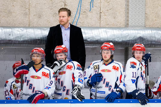 Deppigt i Tyringes bås i matchens slutskede