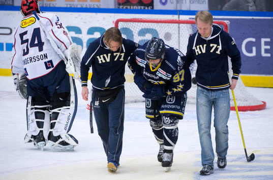 Per Ledin, HV71, får utgå