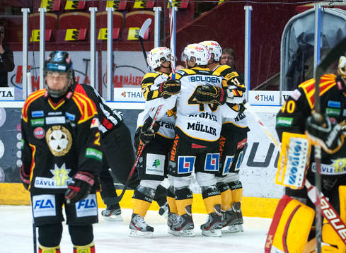 Skellefteå-spelarna jublar