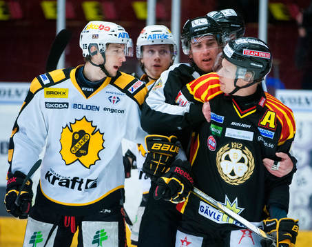 Melker Karlsson, Skellefteå, och Mads Hansen, Brynäs,