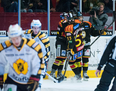 Brynäs-spelarna jublar