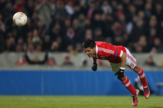Enzo Perez  - 14.03.2013 - Bordeaux / Benfica - 1/8