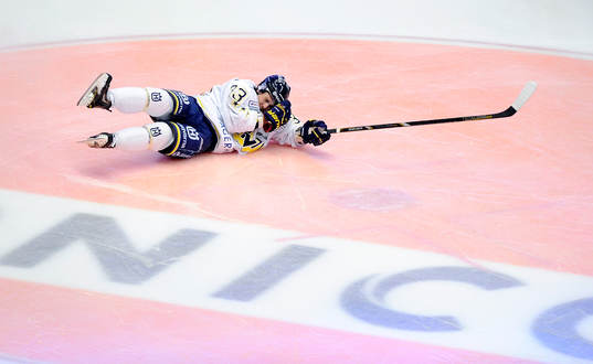 HV71 nr 33	 Elias Fälth.© Bildbyrån - Cop 101