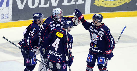 Linköpings nr 31 Christian Engstrand, 7 Magnus Johansson,