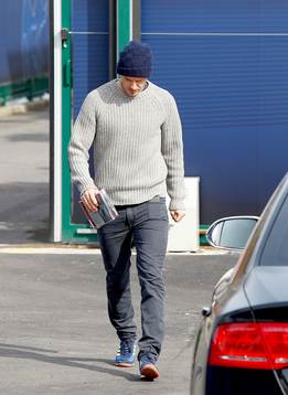 DAVID BECKHAM quitte le camp des loges - 15.03.2013 -
