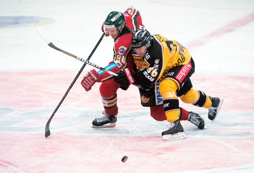 Fabian Brunnström, Frölunda, och Niklas Fogström, Luleå