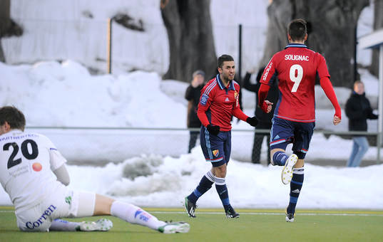 Djurgårdens nr 19 Nahir Oyal jublar