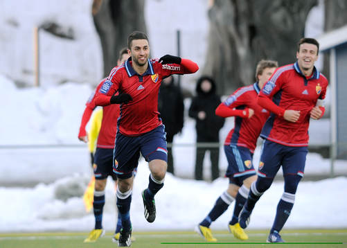 Djurgårdens nr 19 Nahir Oyal jublar