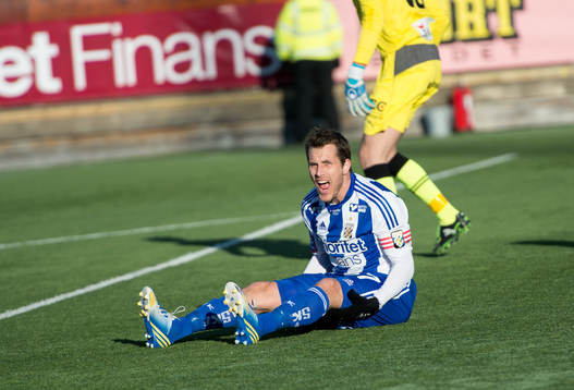 Tobias Hysén, IFK Göteborg, är förbannad på ett domslut