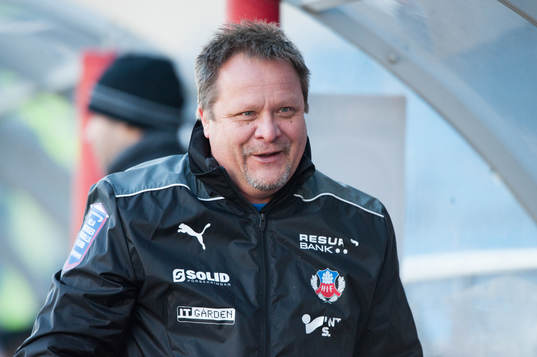 1-0 David Accam, Helsingborg, då blir Roar Hansen,