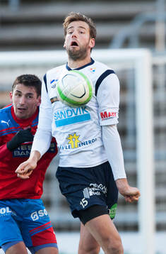 Mikael Dahlberg, Gefle, nedtagning på bröstet
