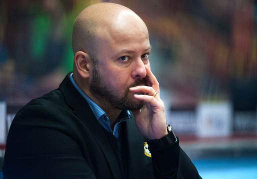 Tommy Jonsson,Tränare, Brynäs, är fundersam