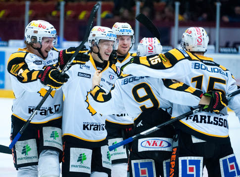 Skellefteå-spelarna jublar