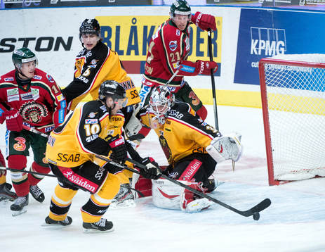 Frölunda har många chanser i förlängningen, här