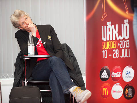 Pia Sundhage, förbundskapten