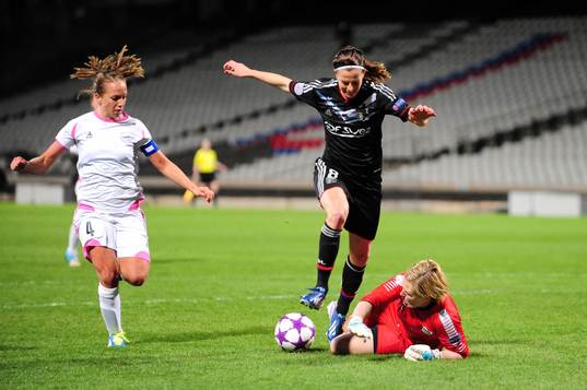 Malin Levenstad / Lotta SCHELIN / Thora Helgadottir -