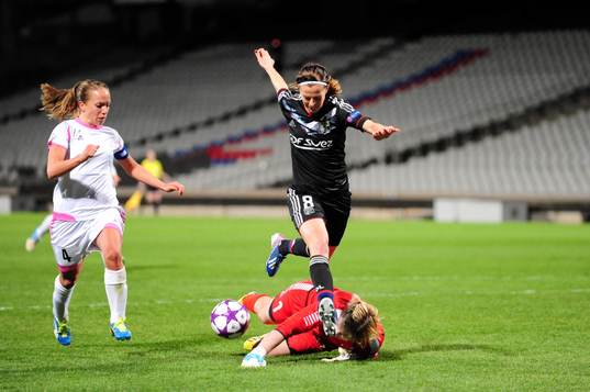 Malin Levenstad / Lotta SCHELIN / Thora Helgadottir -