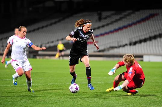 Malin Levenstad / Lotta SCHELIN / Thora Helgadottir -