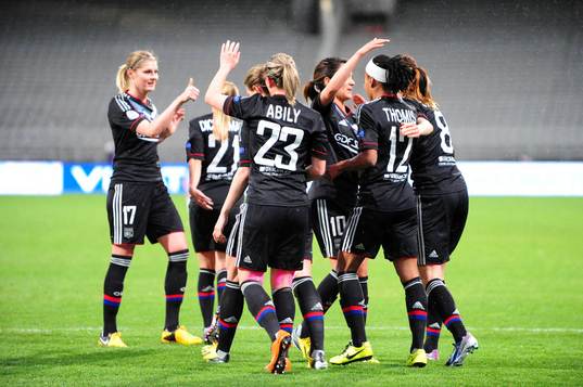 Joie Lyon - 20.03.2013 - Lyon / Malmoe - 1/Finale aller -