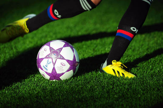 ILLUSTRATION BALLON  LIGUE DES CHAMPIONS FEMININE-