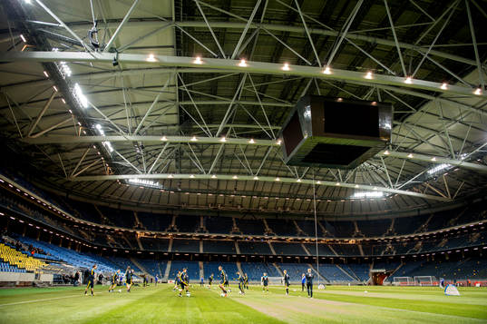 Träning inne på Friends Arena