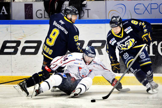Rastislav Pavlikovsky, Lindköping och Rhett Rakhshani,