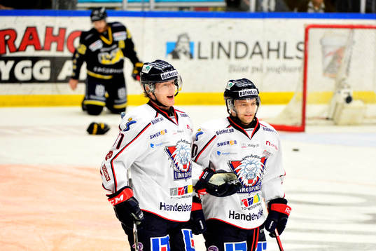 Simon Hjalmarsson, Linköping firar 1-6 med Pär Arlbrandt,