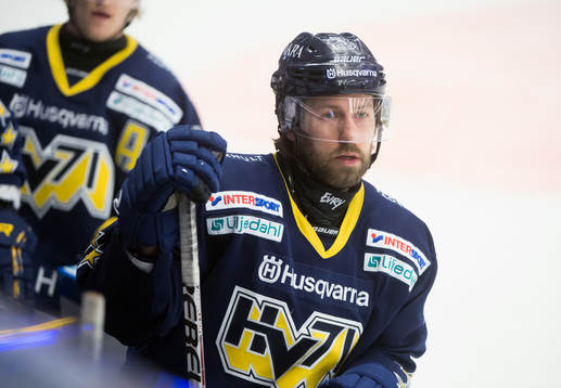 Per Ledin, HV71, fick inte mycket speltid