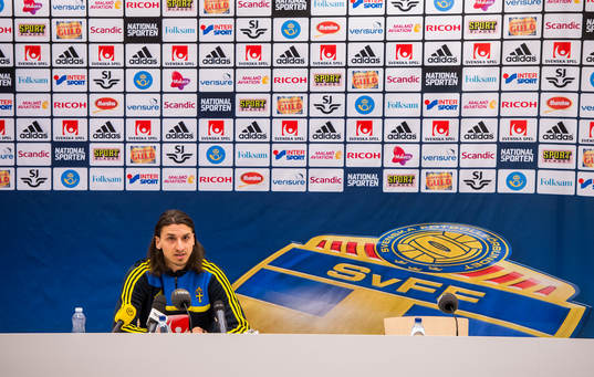 Presskonferens med Zlatan Ibrahimovic