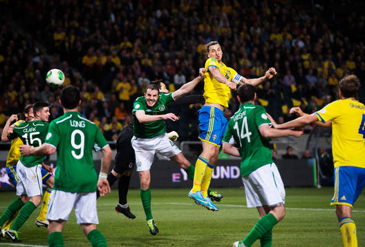 Zlatan Ibrahimovic, Sverige, nickar bollen mot mål