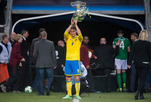 Kim Källström gör sin 100e match