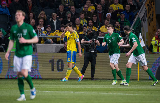 Zlatan Ibrahimovic, Sverige tar sig för pannan