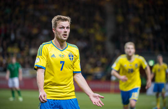 Sebastian Larsson, Sverige