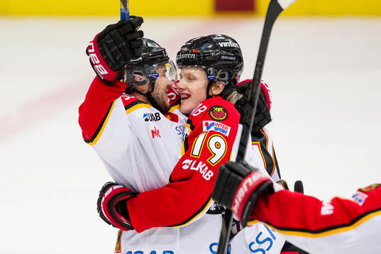Jubel i Luleå sedan Daniel Mannberg avgjort med 4-2 i