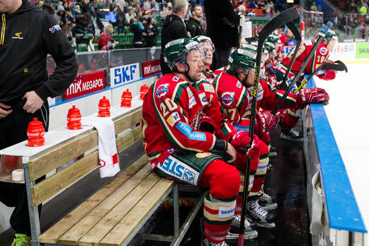 Joel Lundqvist, Frölundas kapten deppar