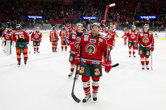 Frölunda och kapten Joel Lundqvist deppar