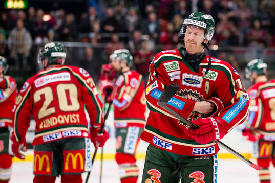 Per-Johan Axelsson, Frölunda deppig