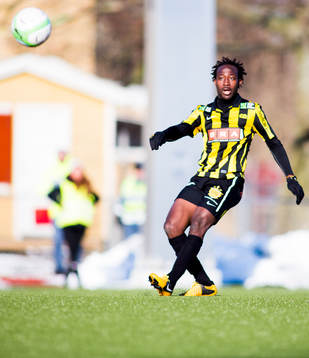 Reuben Ayarna, Häcken