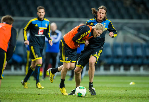 Jonas Olsson fick ont i fingret